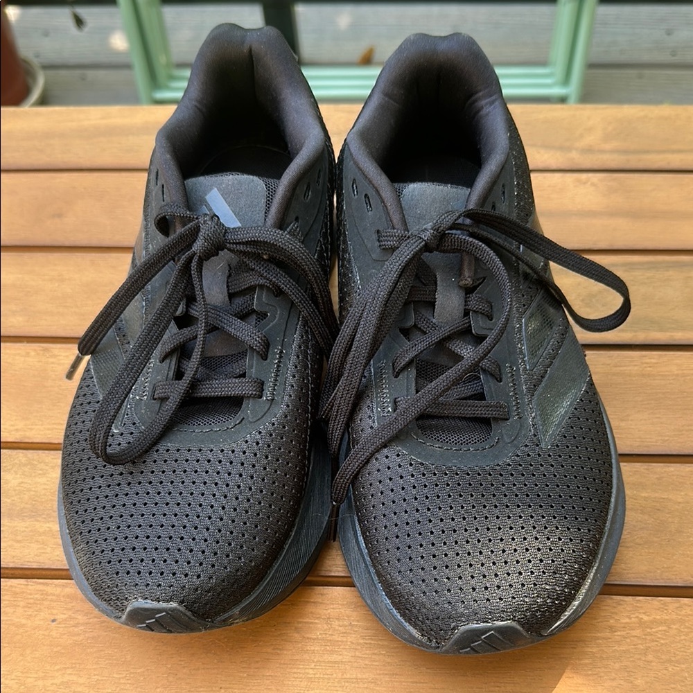 Women's Adidas Duramo Size 6 Running Shoes